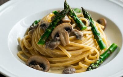 Creamy Asparagus & Mushroom Pasta